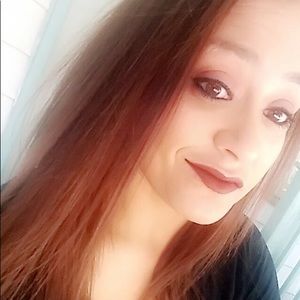 Meet your Posher, Brandi